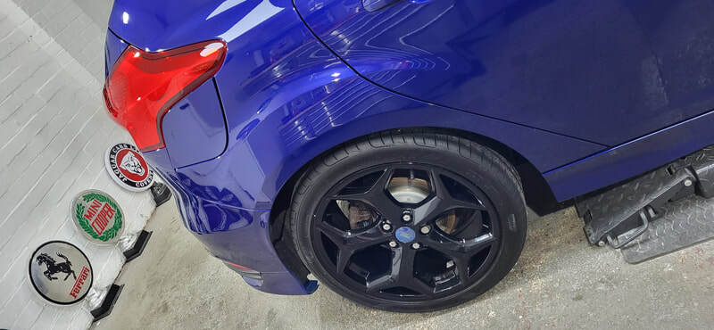 Paint Correction Paisley