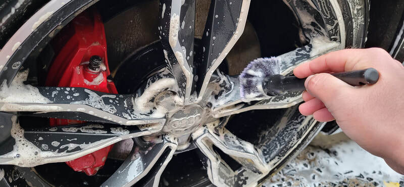 Car Detailing Renfrew - Ceramic Coating Renfrew - Paint Correction Renfrew