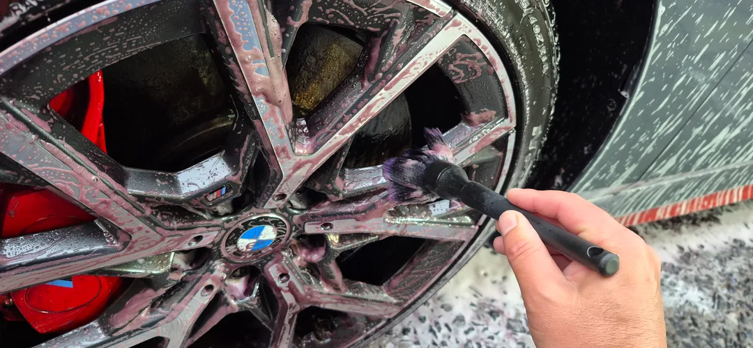 My car detailing Glasgow and ceramic coating Paisley services are designed for clients who demand long lasting protection combined with stunning aesthetics.