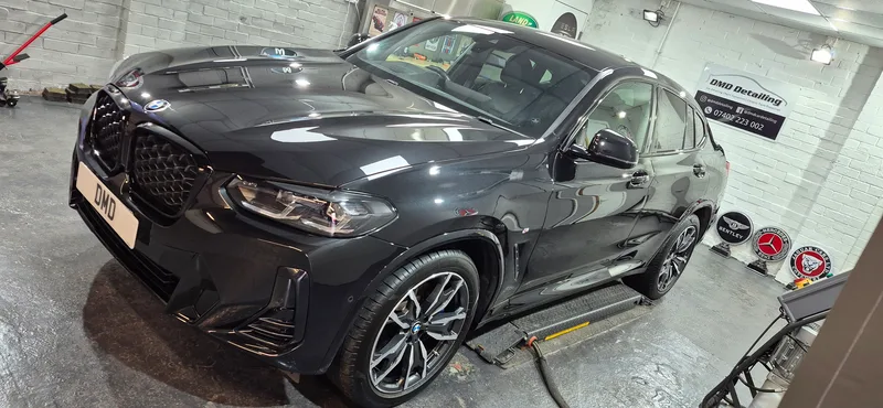 Machine polishing and paint correction in Paisley near Glasgow by DMD Car Detailing.