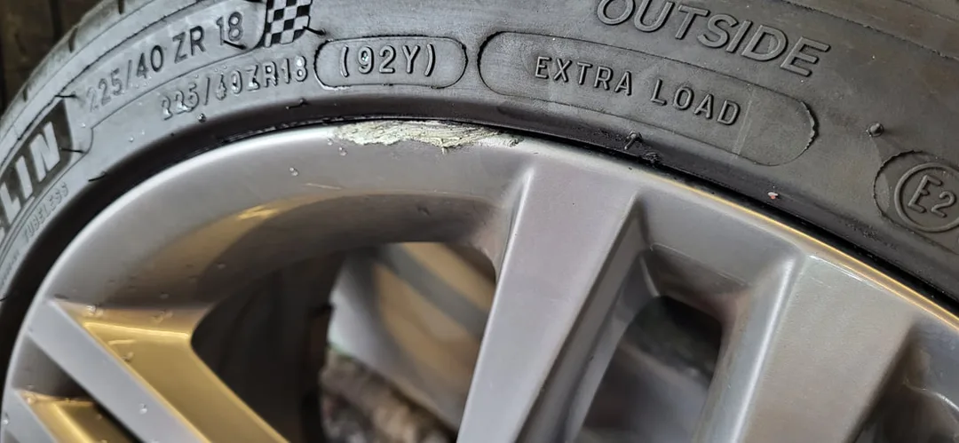 Interior Deep Clean & Exterior Car Detailing Service Paisley